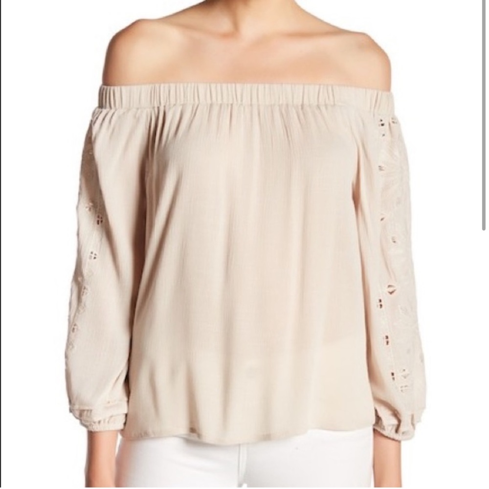 Anthropologie | ASTR The Label | Off Shoulder Embroidered Blouse